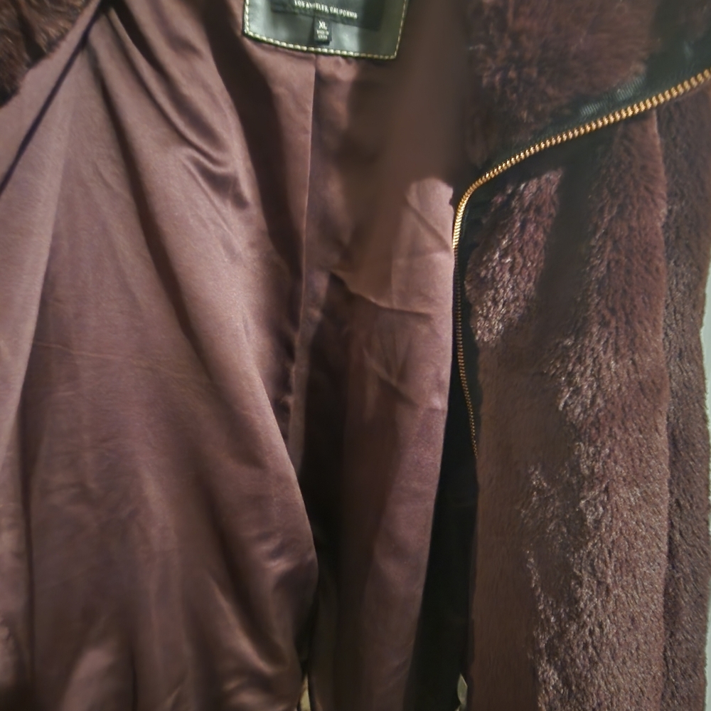 Lucky Brand Burgundy Teddy Jacket with Oversized Fit and Cozy Plush Texture Nwot - Picture 8 of 10
